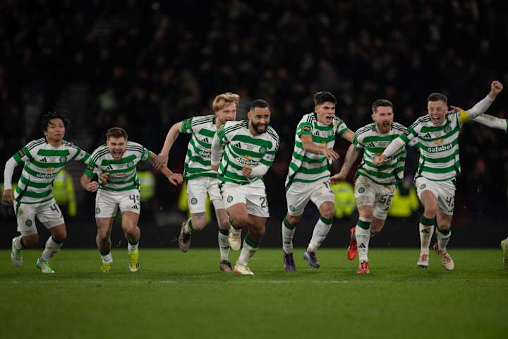 Cameron Carter-vickers, Reo Hatate, Álex Valle - Soccer Player, Callum Mcgregor, James Forrest, Liam Scales, Anthony Ralston