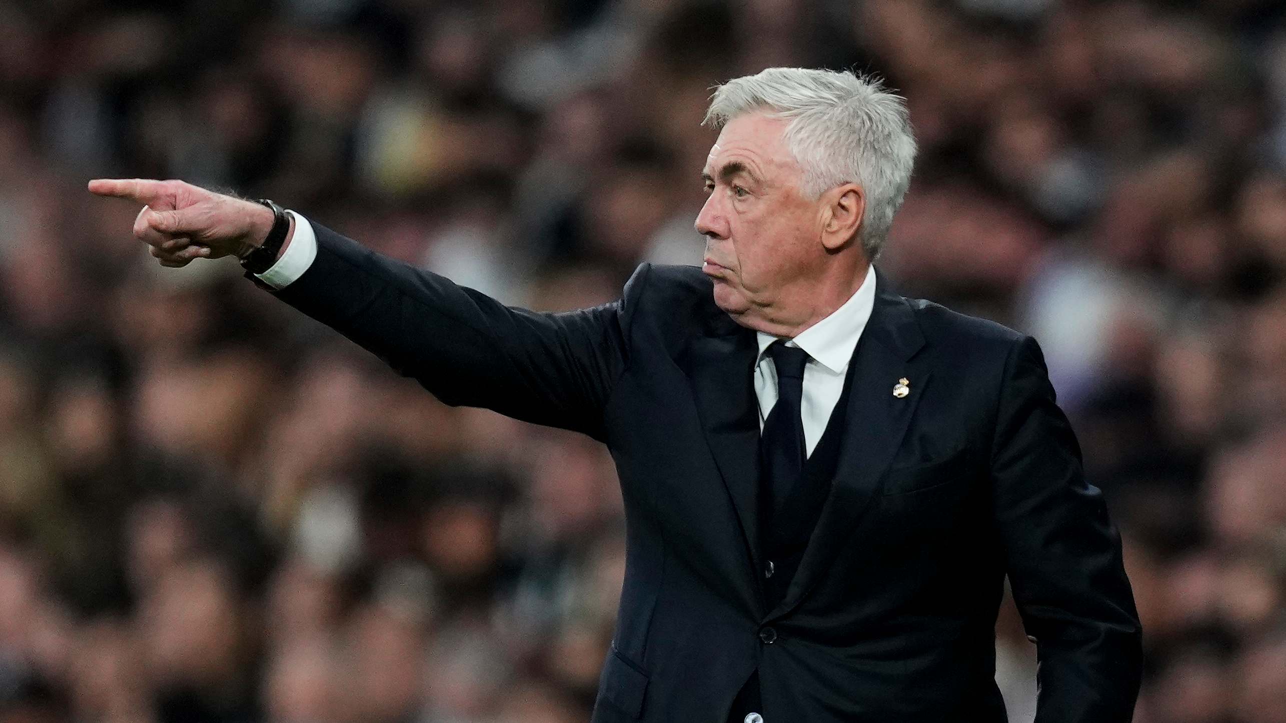 Carlo Ancelotti gives instructions to Real Madrid's players during their LaLiga clash with Sevill